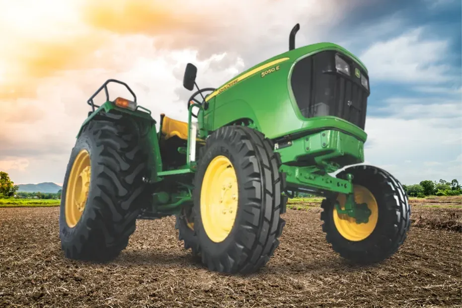 John Deere 5050D GearPro 2WD Front Right Side John Deere 5050D GearPro 2WD Front Right Side