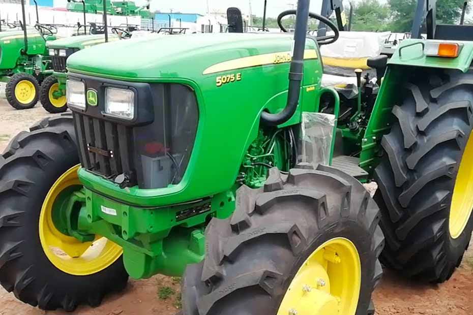 John Deere 5075