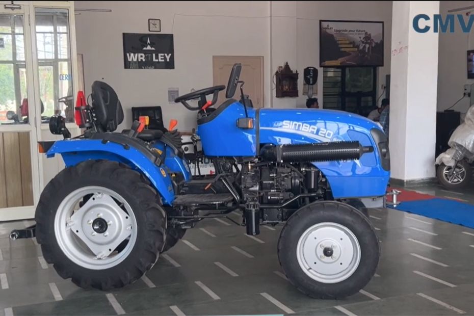 New Holland Simba 20 2WD Right Side View